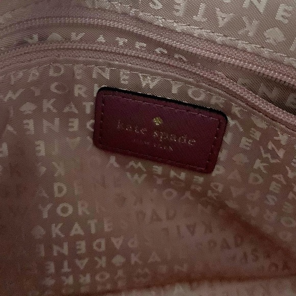 ❌SOLD❌ Like New ♠️ Kate Spade ♠️ Crossbody - Picture 11 of 16